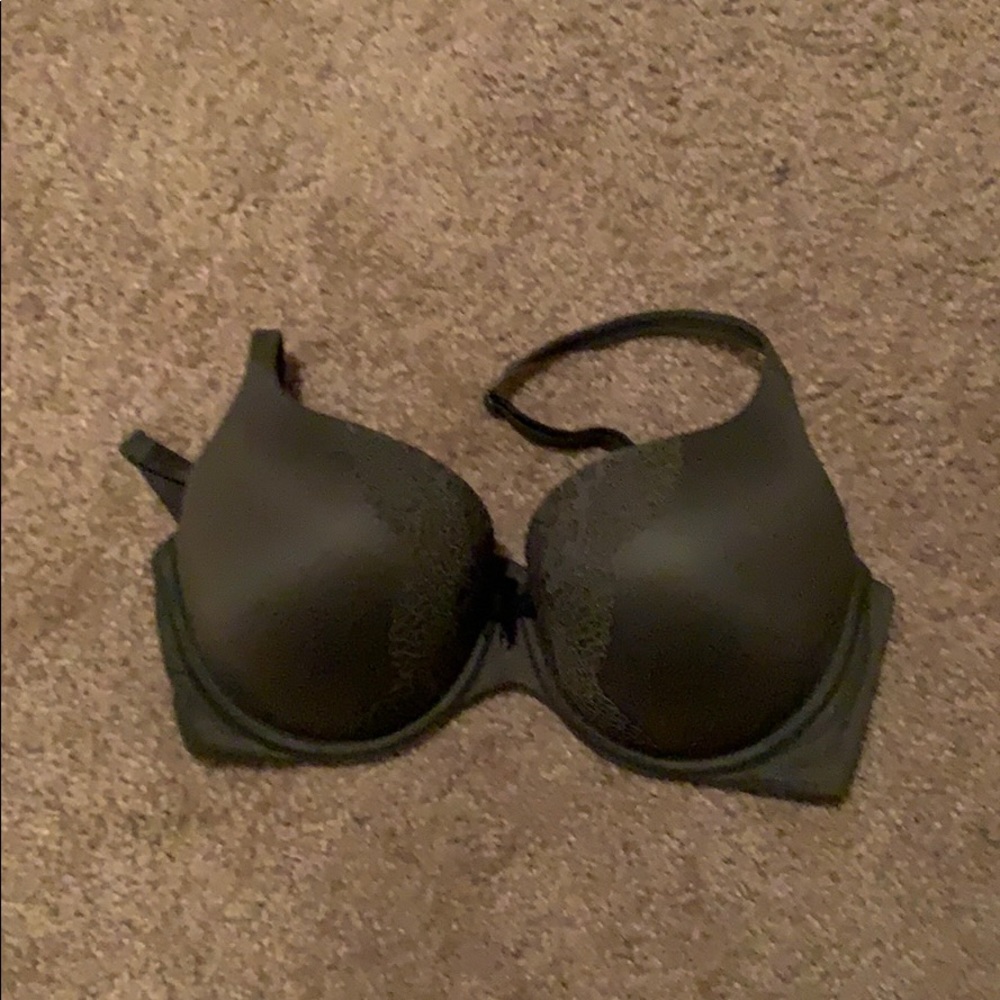 Victoria’s Secret bra